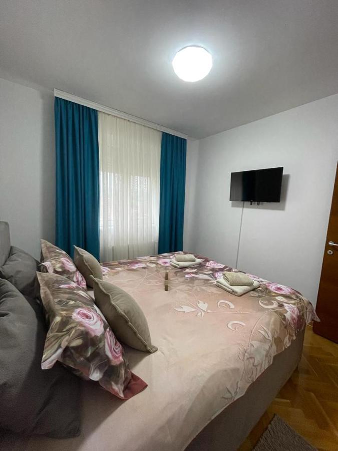 Apartman Miniki วรินรัชกา บานยา ภายนอก รูปภาพ