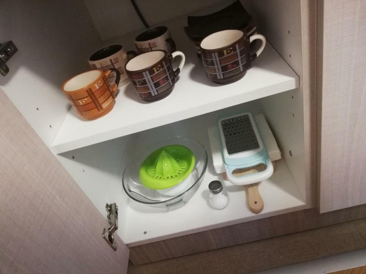 Apartman Miniki วรินรัชกา บานยา ภายนอก รูปภาพ