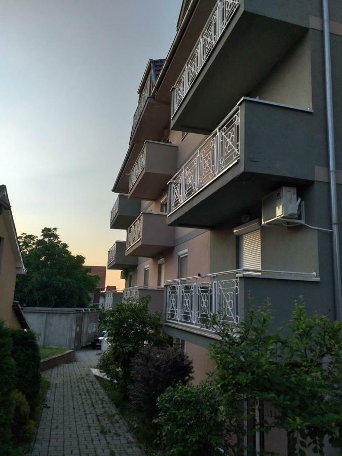 Apartman Miniki วรินรัชกา บานยา ภายนอก รูปภาพ